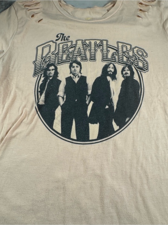 Levi's Tops - The Beatles Denizen by Levi’s Distressed Band Shirt Womens Size  M  Peach Pink